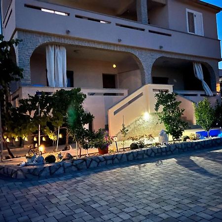 Kabashi Apartment كرك المظهر الخارجي الصورة